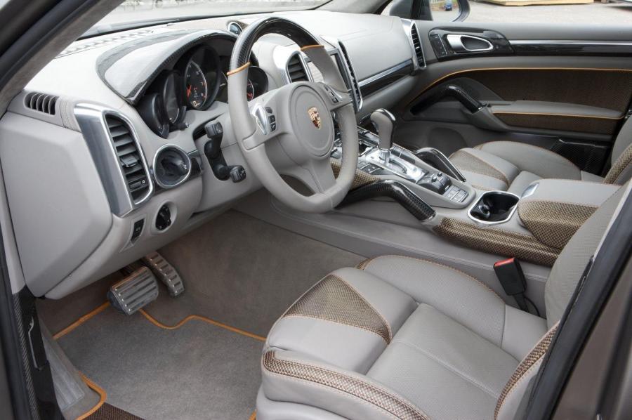  Porsche Cayenne by FAB Design 2011 года  (фото 3 из 23)